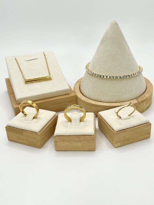April GemStack Diamond Gold