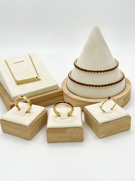 January GemStack Garnet Gold
